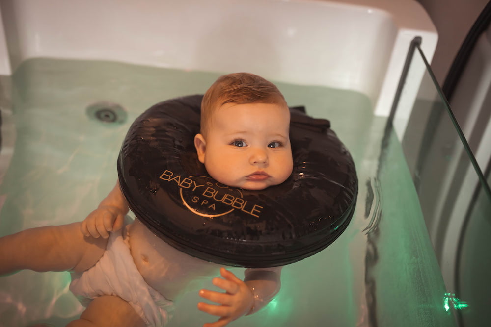 Baby bubble spa private float